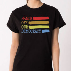 Hands Off 2025 Protest Statue Of Liberty T-Shirt